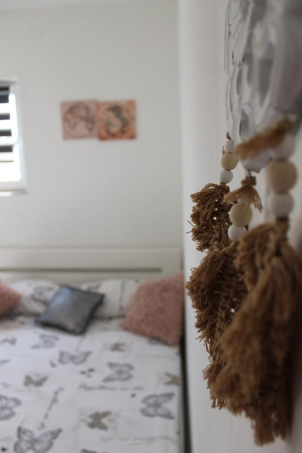 Cozy Corners Appartement Nin Buitenkant foto